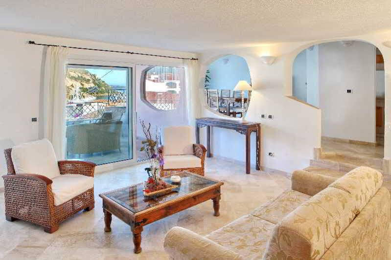 Residence Living Poltu Quatu Arzachena Dış mekan fotoğraf